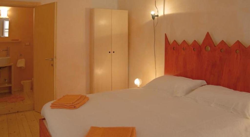 La Tata B&B Lerici Oda fotoğraf