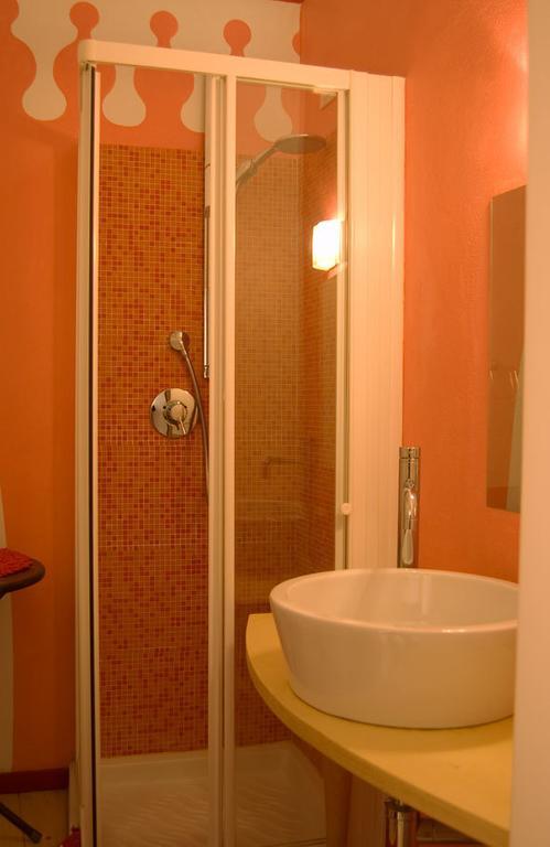 La Tata B&B Lerici Oda fotoğraf