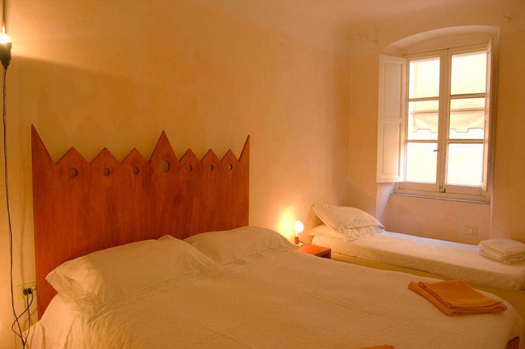 La Tata B&B Lerici Oda fotoğraf